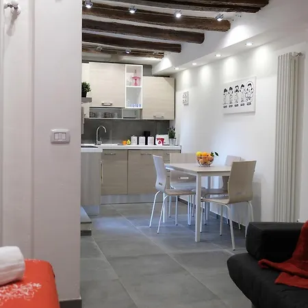아파트 San Vitale Portici Flat