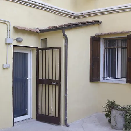 San Vitale Portici Flat 아파트 볼로냐