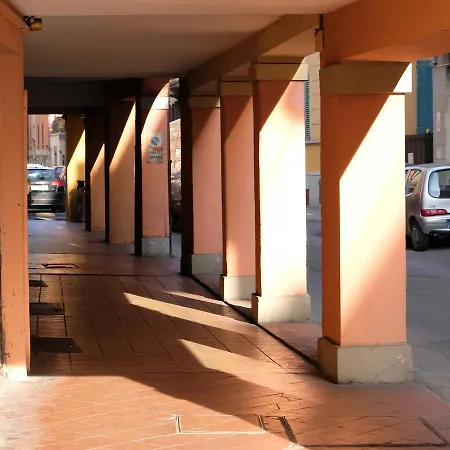 San Vitale Portici Flat 아파트 볼로냐