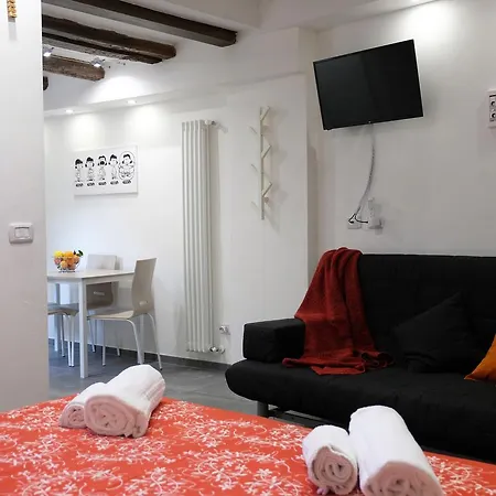 아파트 San Vitale Portici Flat 볼로냐